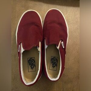 Maroon Van slip ons, US Men’s 6, US Womens 7.5